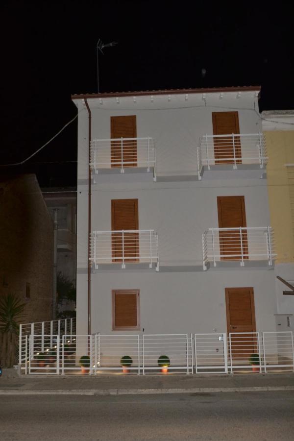 Onda Chiara B&B Porto SantʼElpidio Kültér fotó